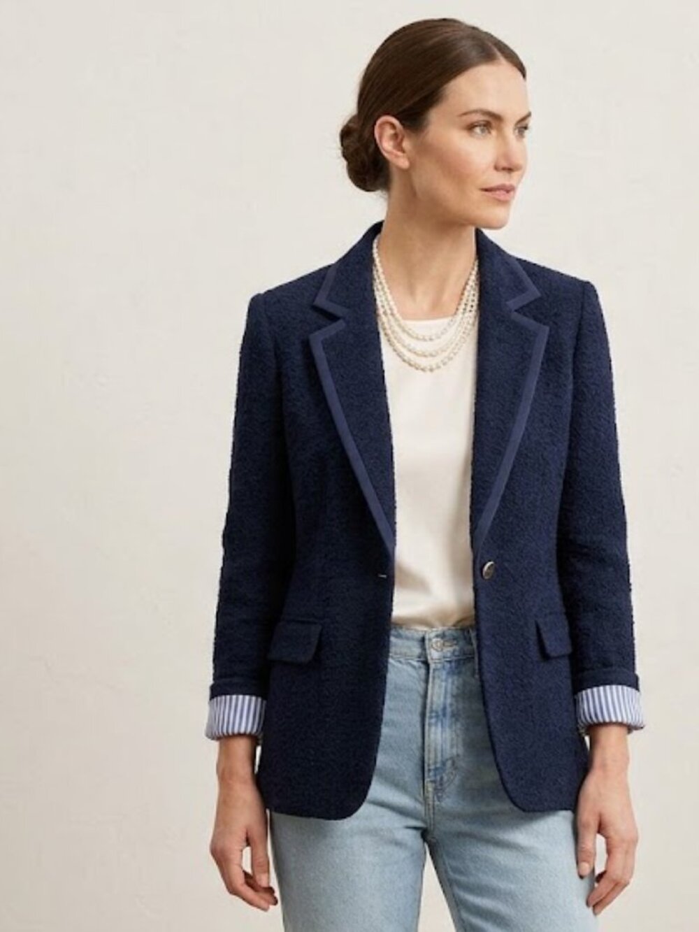 Cartonnier Women's navy Textured Blazer size 6